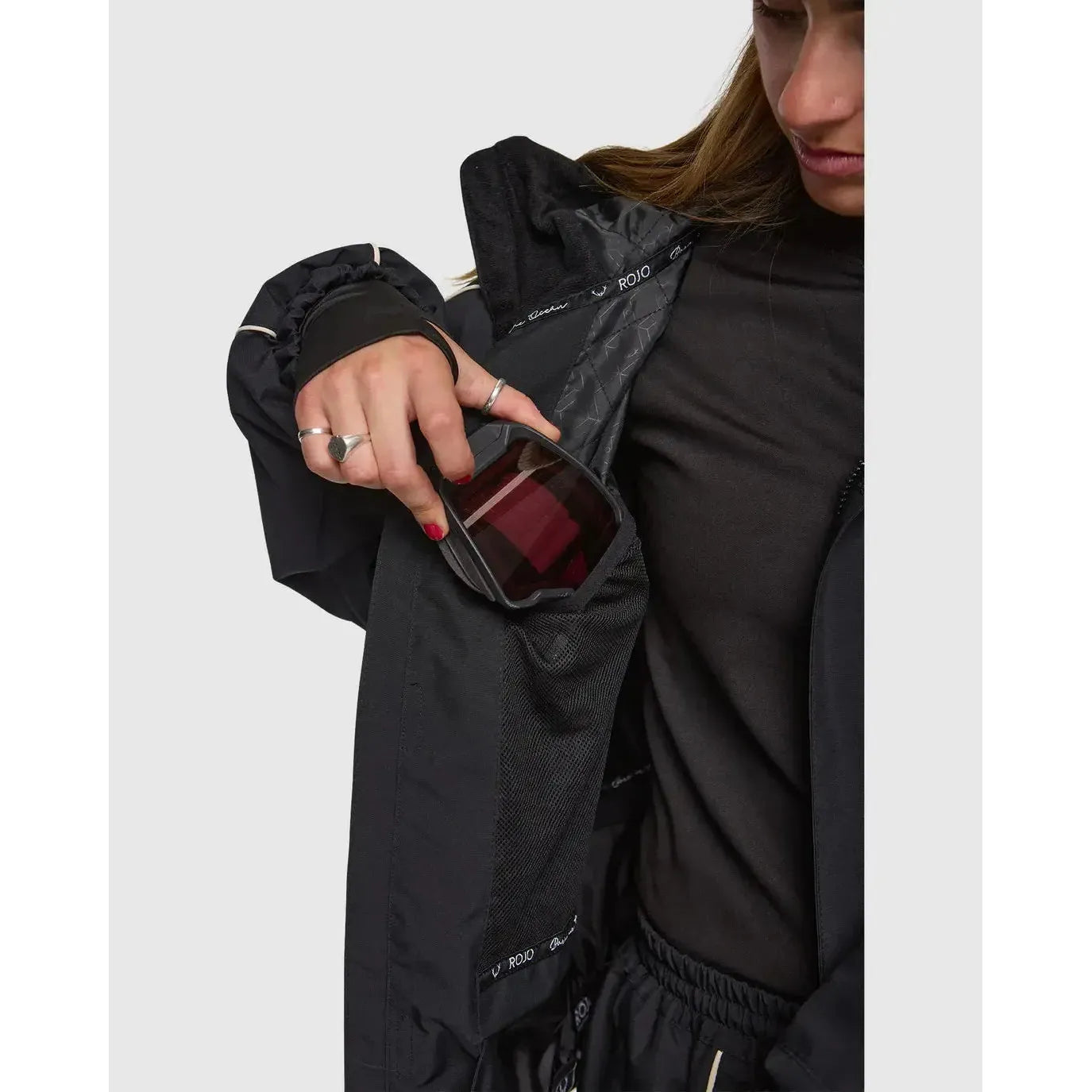 2026 Rojo Nine Oh Jacket - True Black