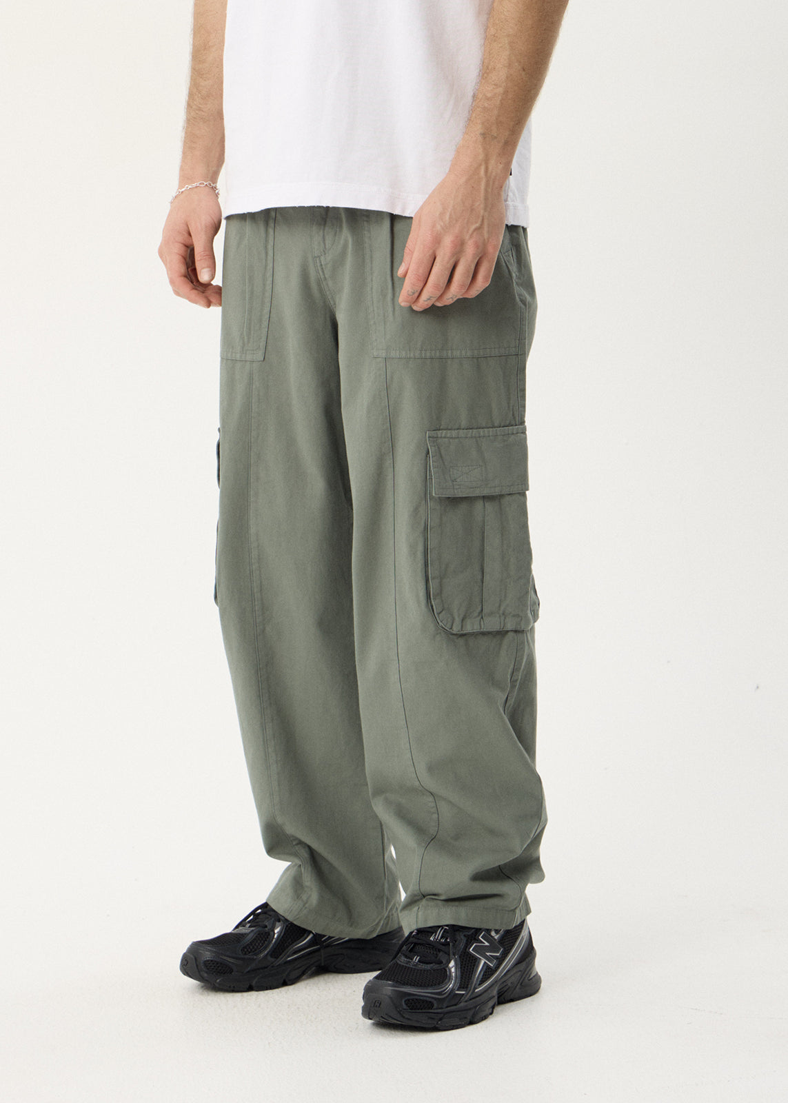 Afends Summit Pleated Cargo Pant Washed Sycamore — side with cargo pocket