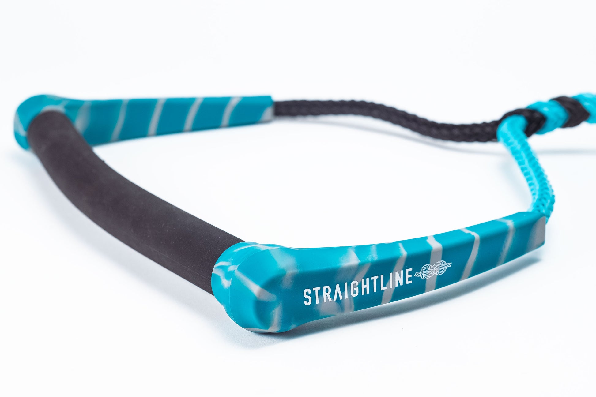 2027 Straightline Elevate Slalom Ski Package — ARC grip and cross weave leader detail