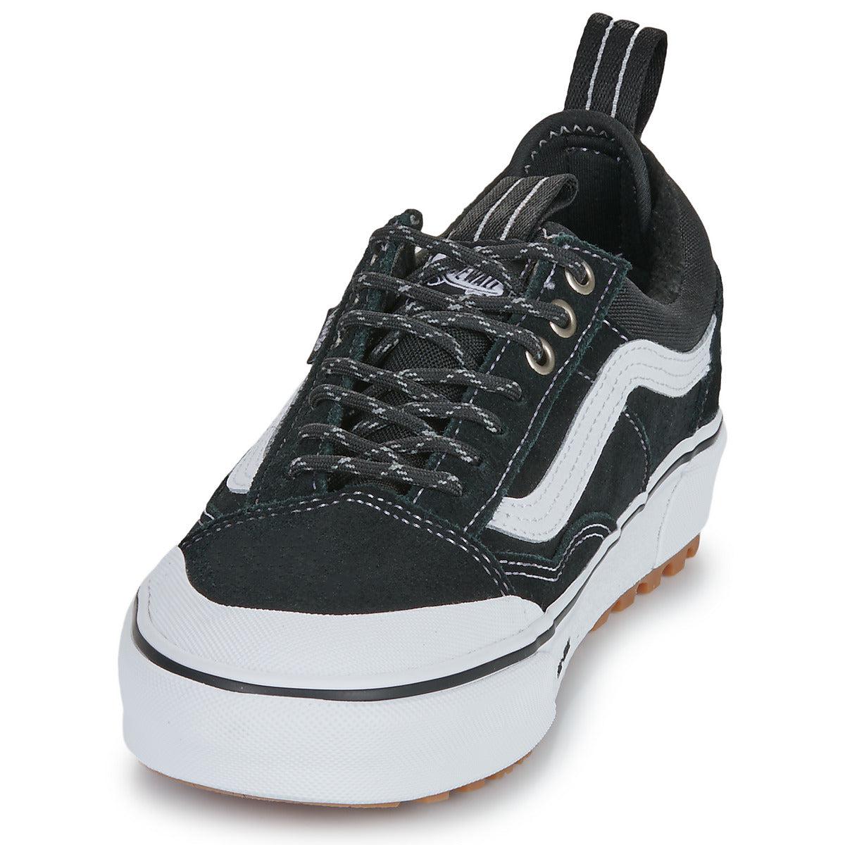 2025 Vans MTE Old Skool Waterproof Shoes - Black / White