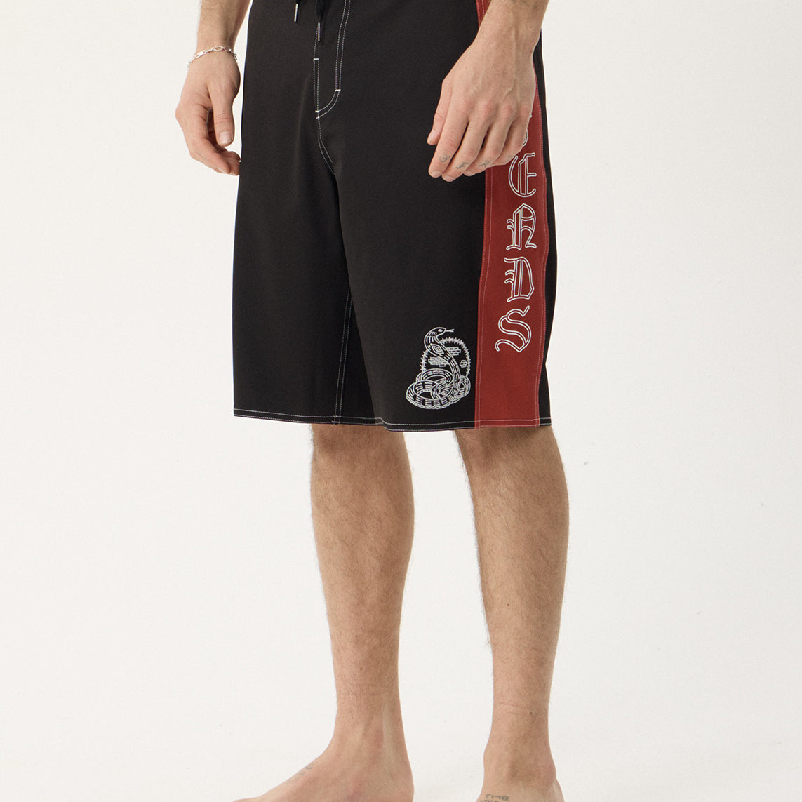 Afends Motor Surf Related V2 Boardshort 22" Black — front