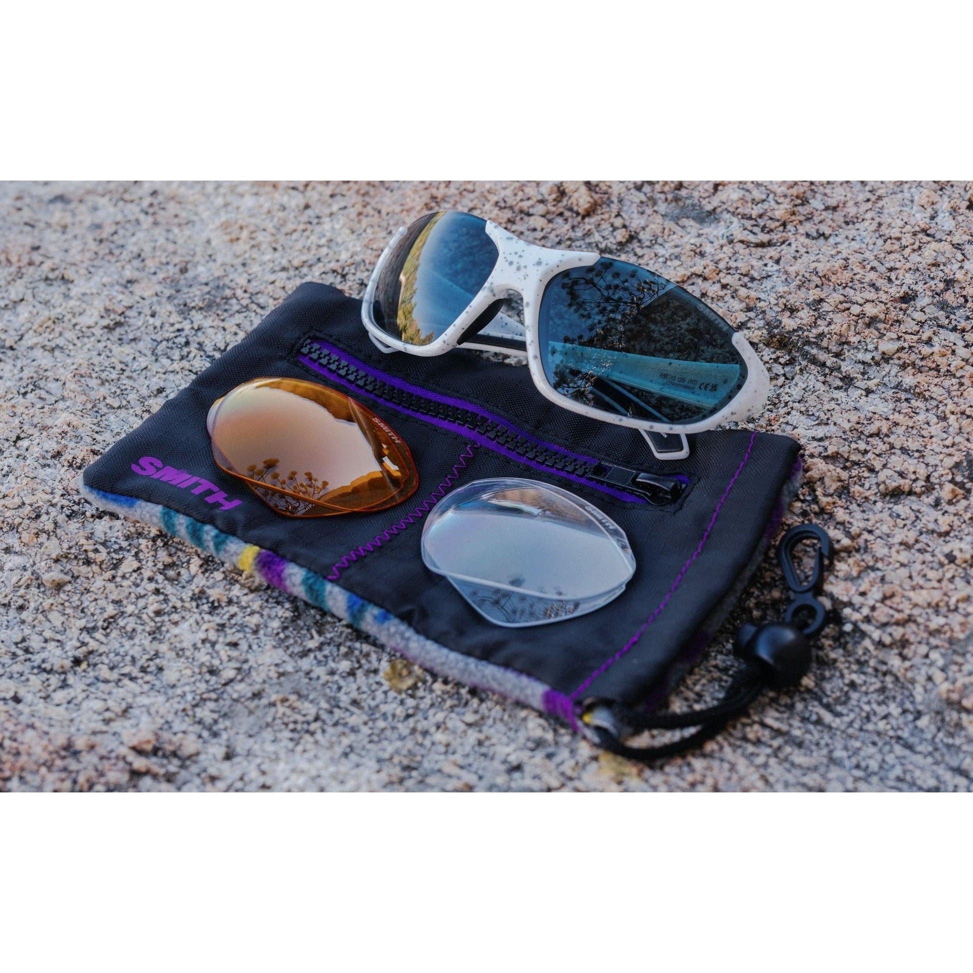 Smith Sliders Sunglasses Snow White - Lifestyle 3