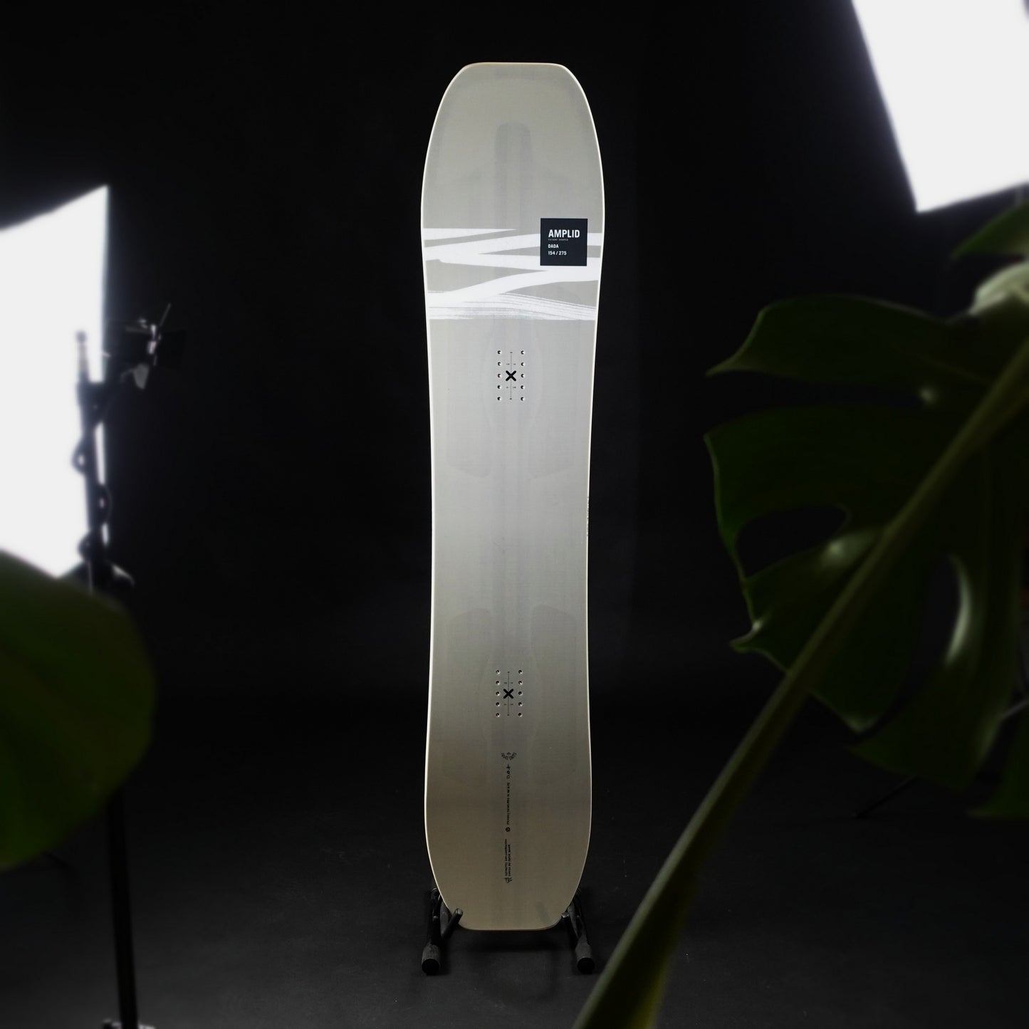 2025 Amplid Dada Snowboard