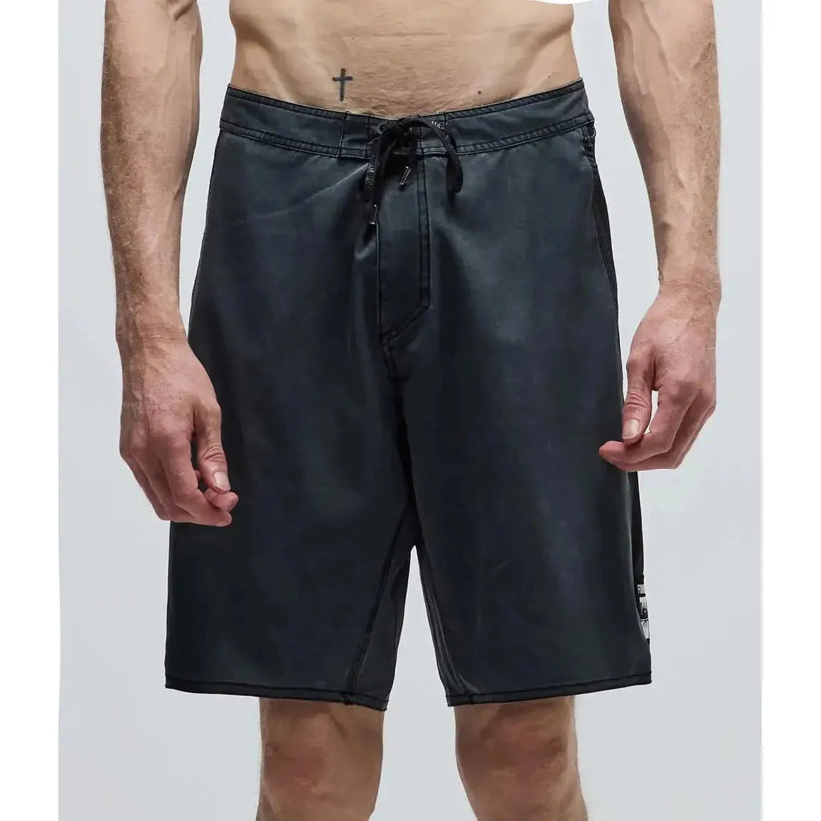 Former Team 19" Trunk Shorts - Black