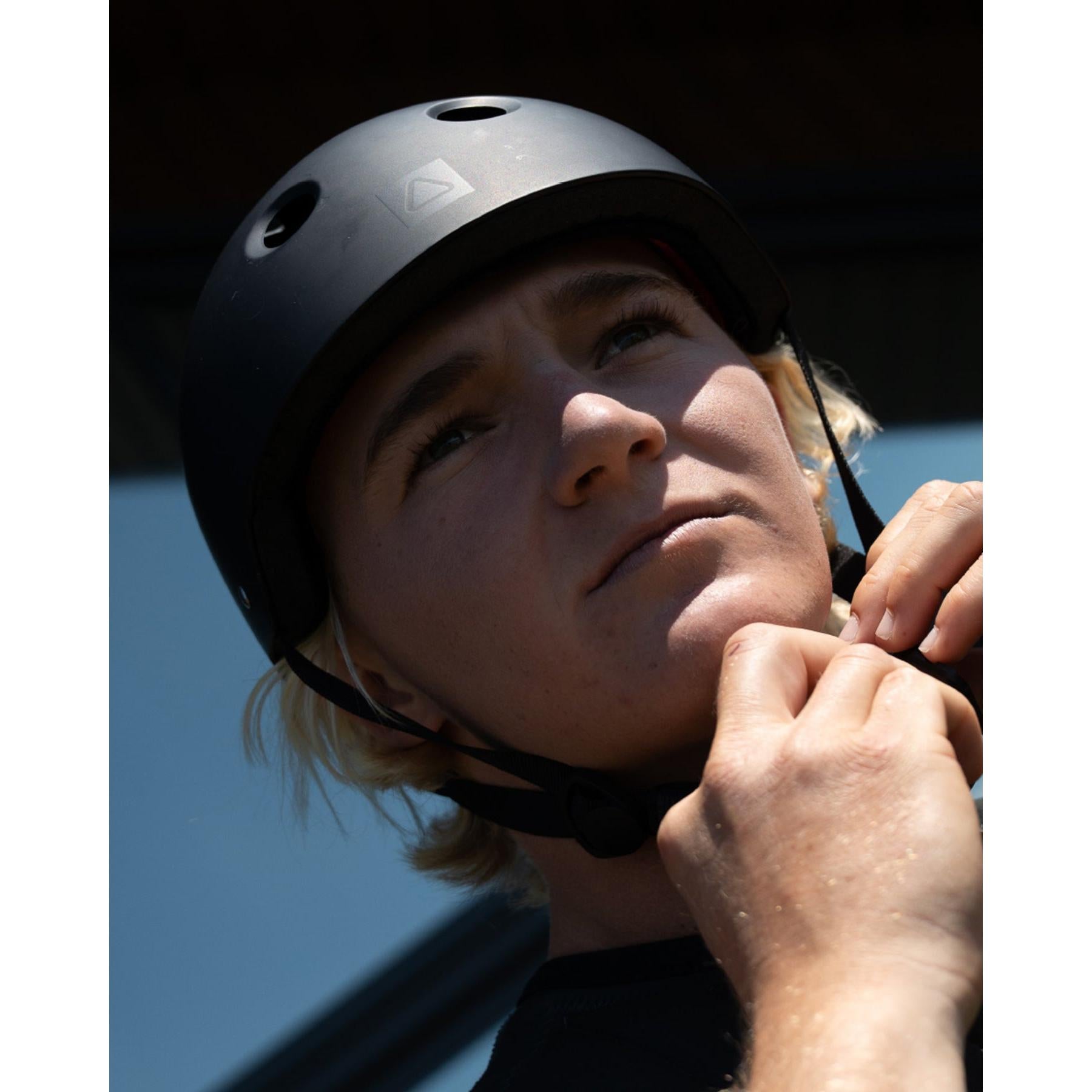 can i use a snowboard helmet for wakeboarding Pro-Tec Ace Water Wakeboarding, Kayaking & Water Sports the Ace Water Helmet by Pro Can I Use A Snowboard