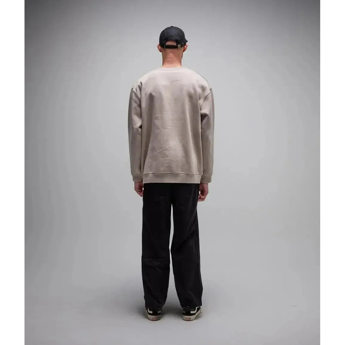 Former Legacy Embroid Crew Jumper - Grey
