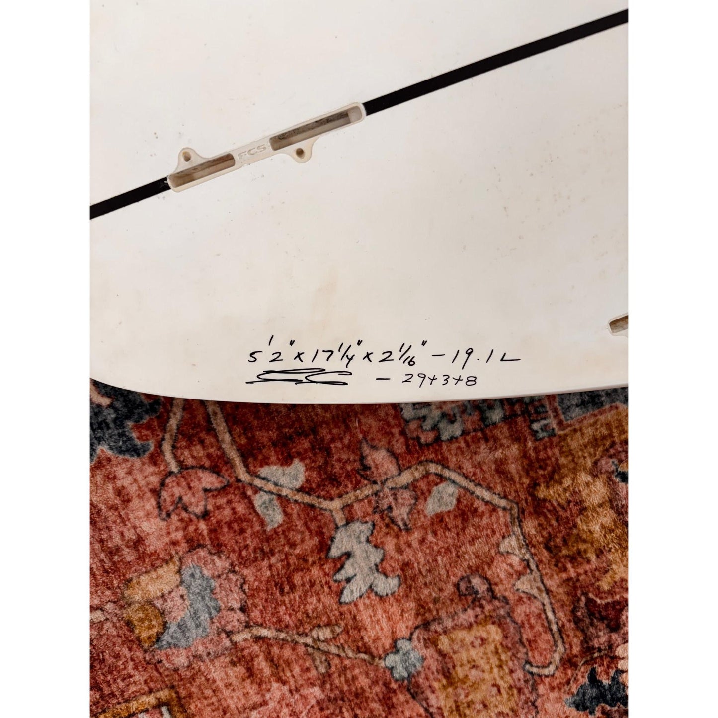 JS Monsta Youth 2020- Pre Loved Surfboard