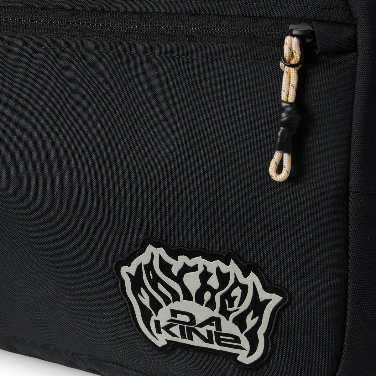 2027 Dakine x Mayhem Low Roller Snowboard Bag - Mayhem Marron