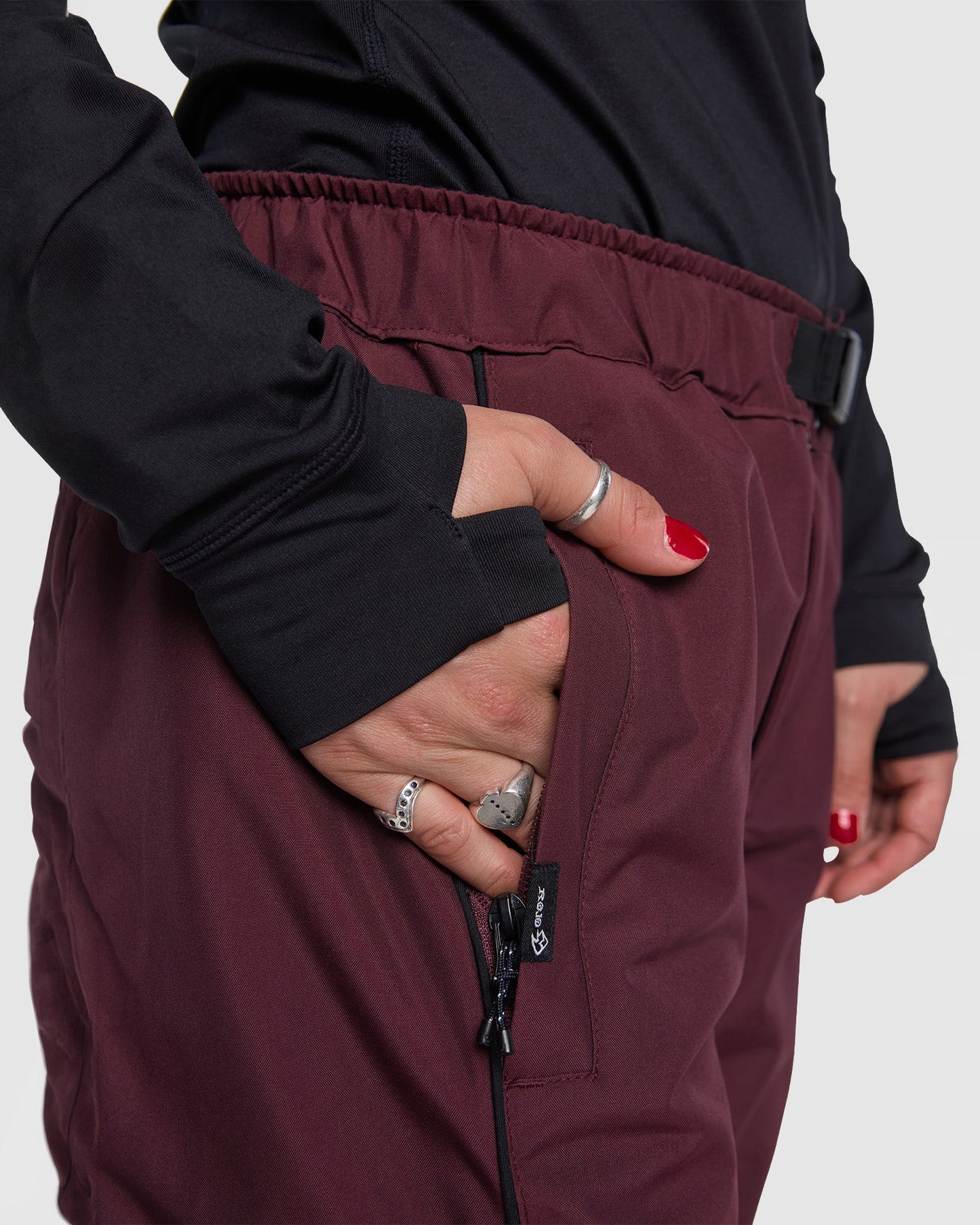 ROJO She Ripz Snow Pant 2.0 - Fig - Lifestyle