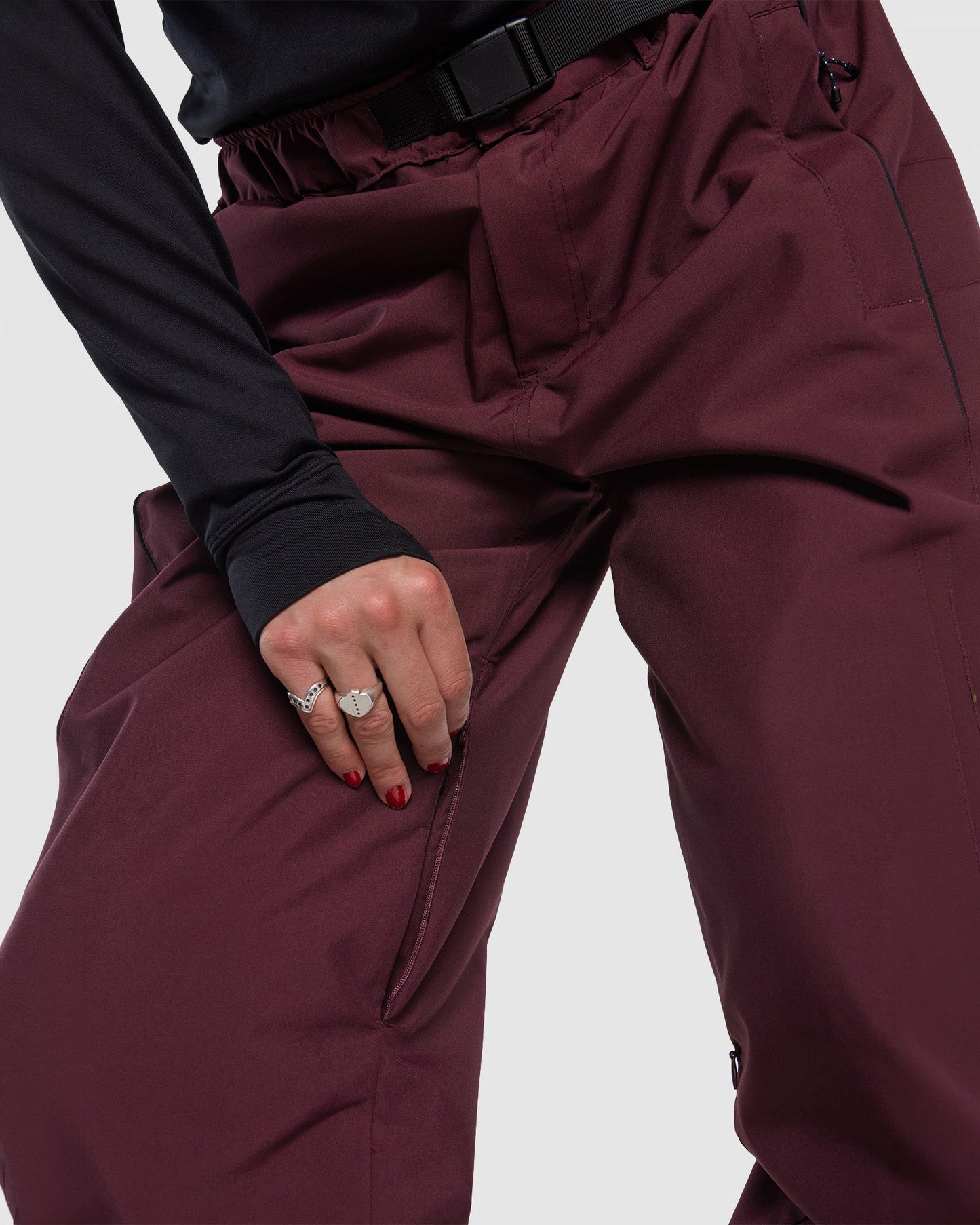 ROJO She Ripz Snow Pant 2.0 - Fig - Lifestyle 2