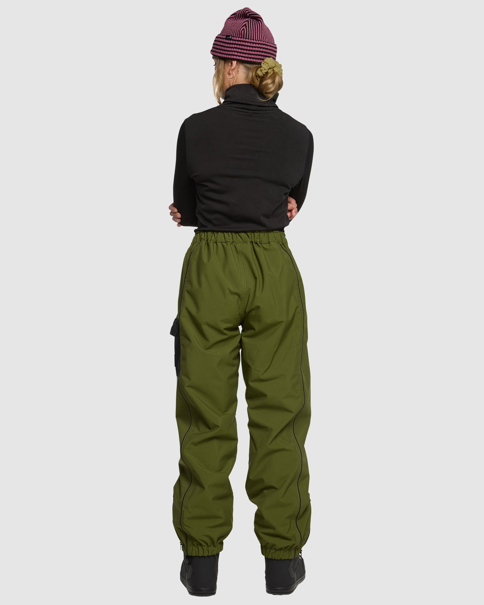 ROJO She Ripz Snow Pant 2.0 - Sphagnum - Detail