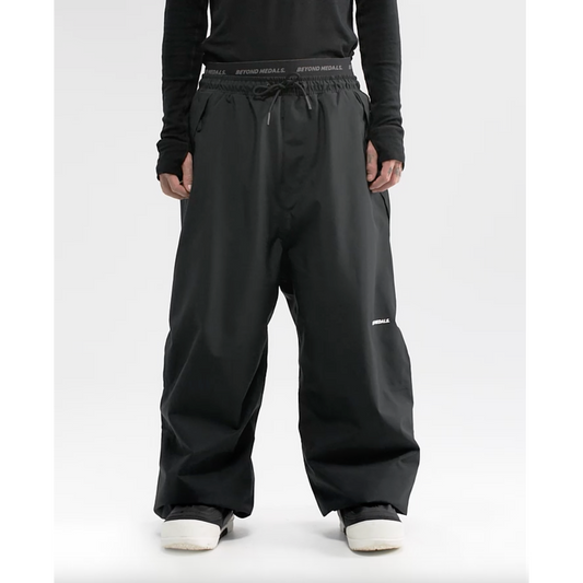 Beyond Medals Park Pants - Black