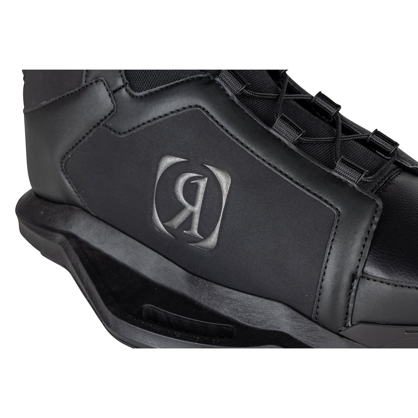 2027 Ronix Parks Wakeboard Boots Black / Charcoal — AutoLock lacing and 3D moulded tongue
