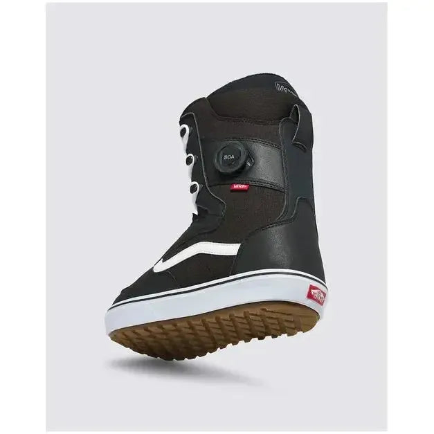 Vans Invado OG Snowboard Boots 2025