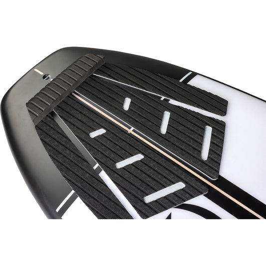 2027 Ronix Wave King Flyweight Surfer Wakesurf Arctic White / Black — deck traction detail